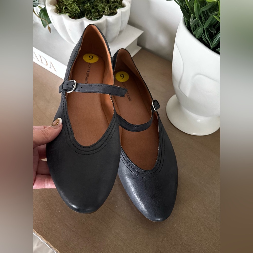 Cyrena Mary Jane Flat (Women lucky brand - Picture 8 of 10